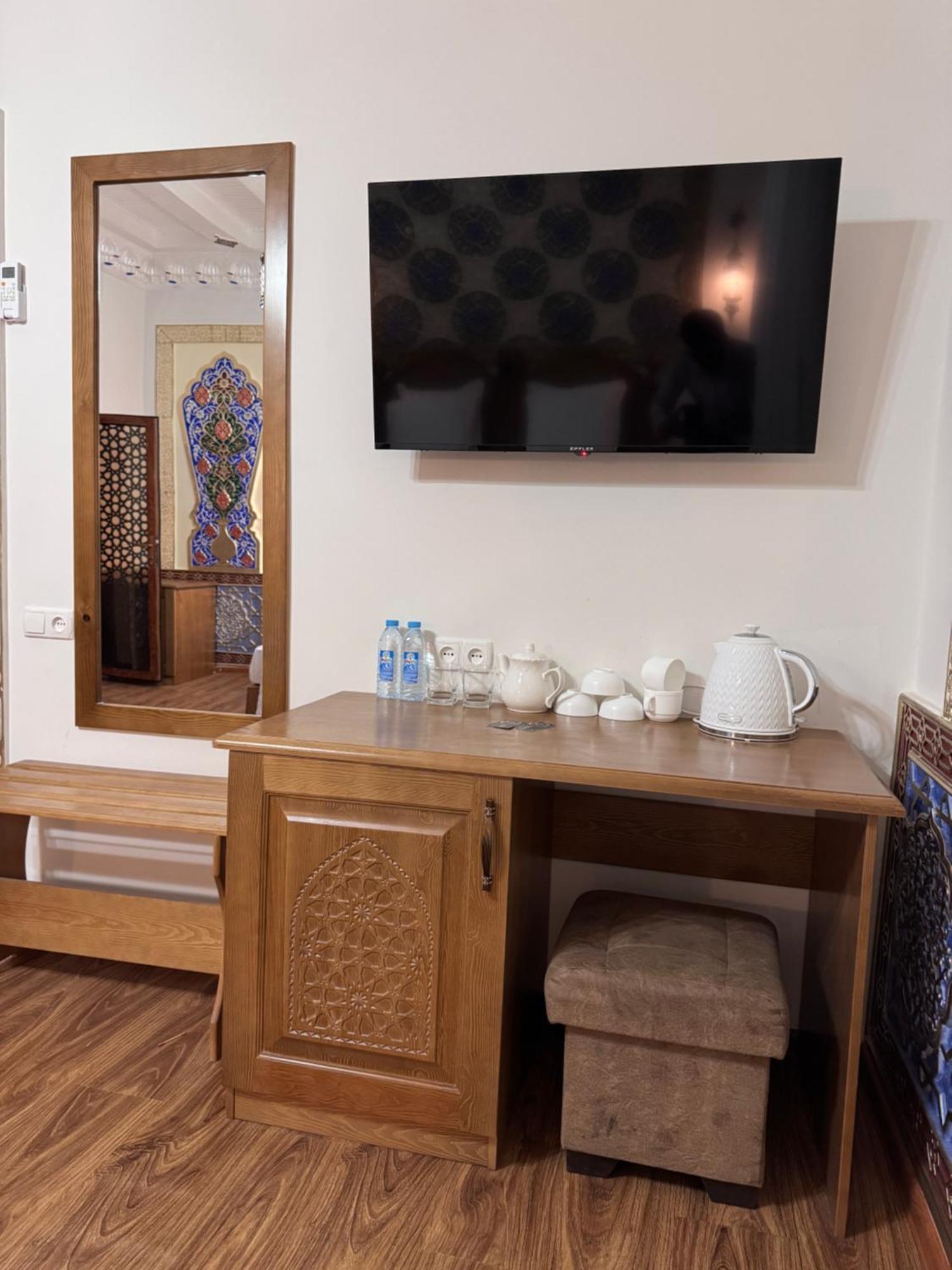 Guesthouse Muqaddam Bucara Exterior foto
